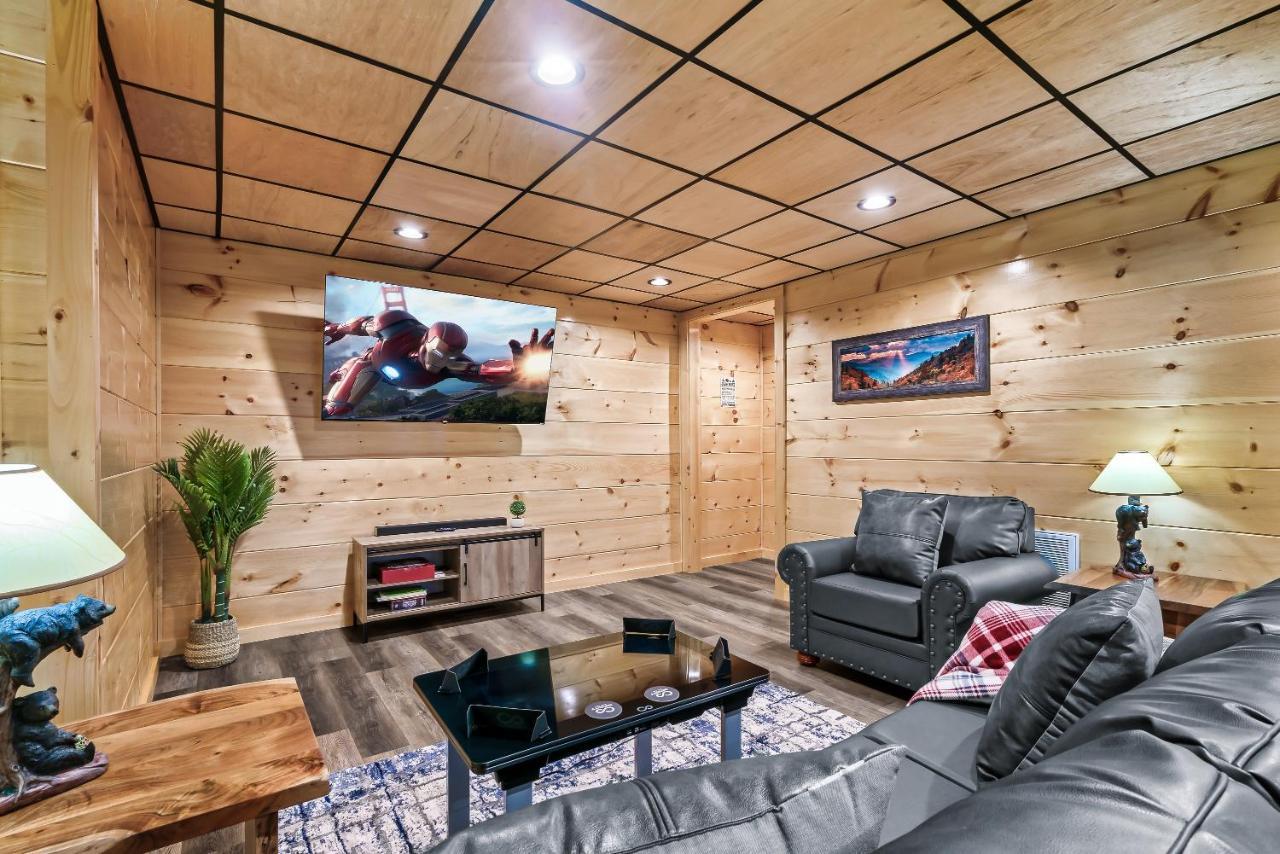 Mountains R Calling, Cozy Hideaway, King Beds, Hot-Tub, Arcade, Ev Ready Pigeon Forge Ngoại thất bức ảnh