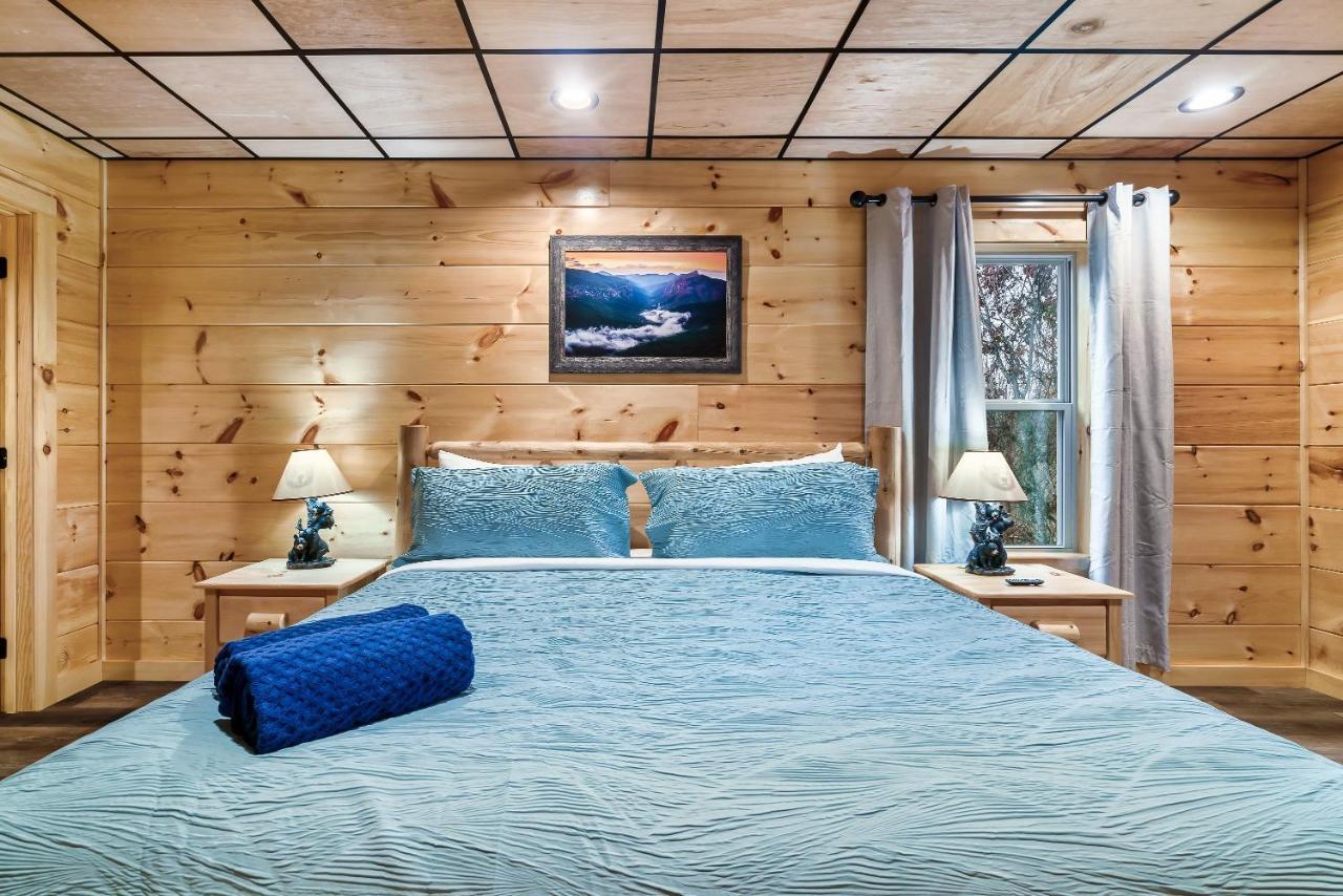 Mountains R Calling, Cozy Hideaway, King Beds, Hot-Tub, Arcade, Ev Ready Pigeon Forge Ngoại thất bức ảnh